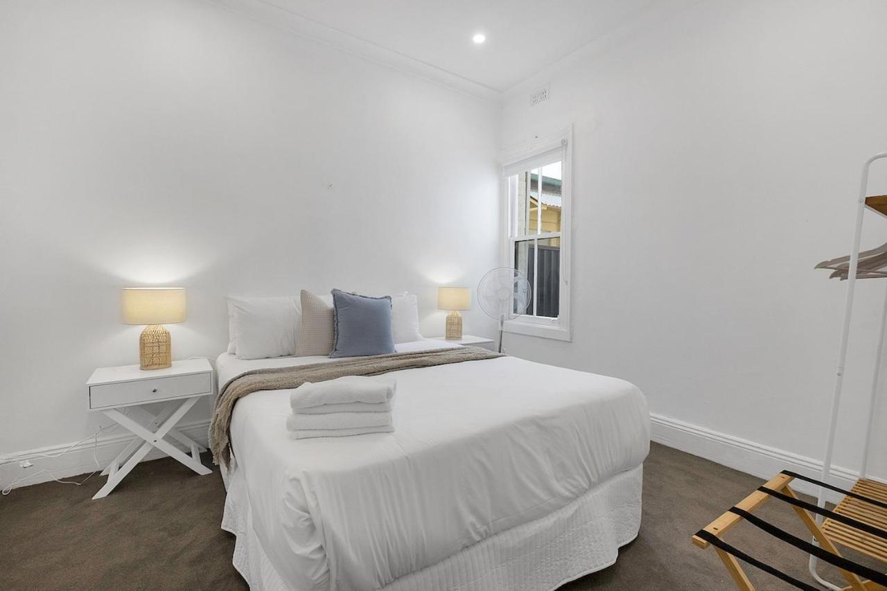 Appartamento Chic 3-br Terrace - Prime Location, Modern Comforts